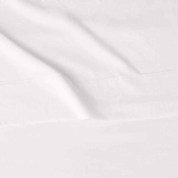 Basics Lightweight Super Soft, Wrinkle-Free, Breathable Microfiber 4 Piece Bed Sheet Set with 14-Inch Deep Pockets, Queen, Cream, Solid