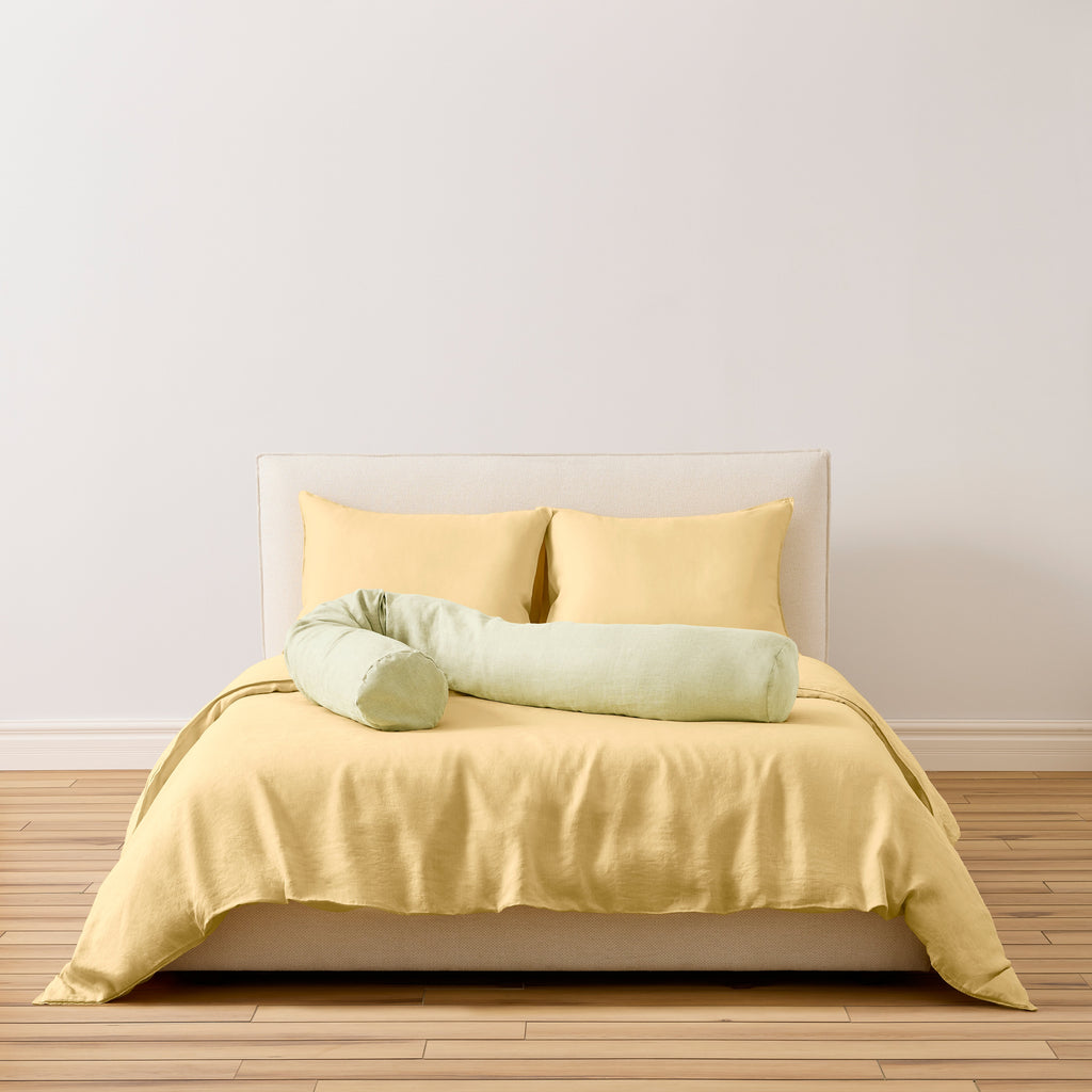 Wiggle Pillow Cover